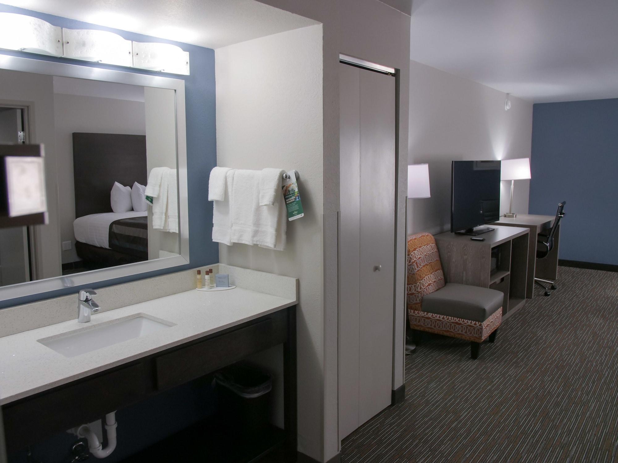 Wingate By Wyndham Louisville Airport Expo Center Εξωτερικό φωτογραφία