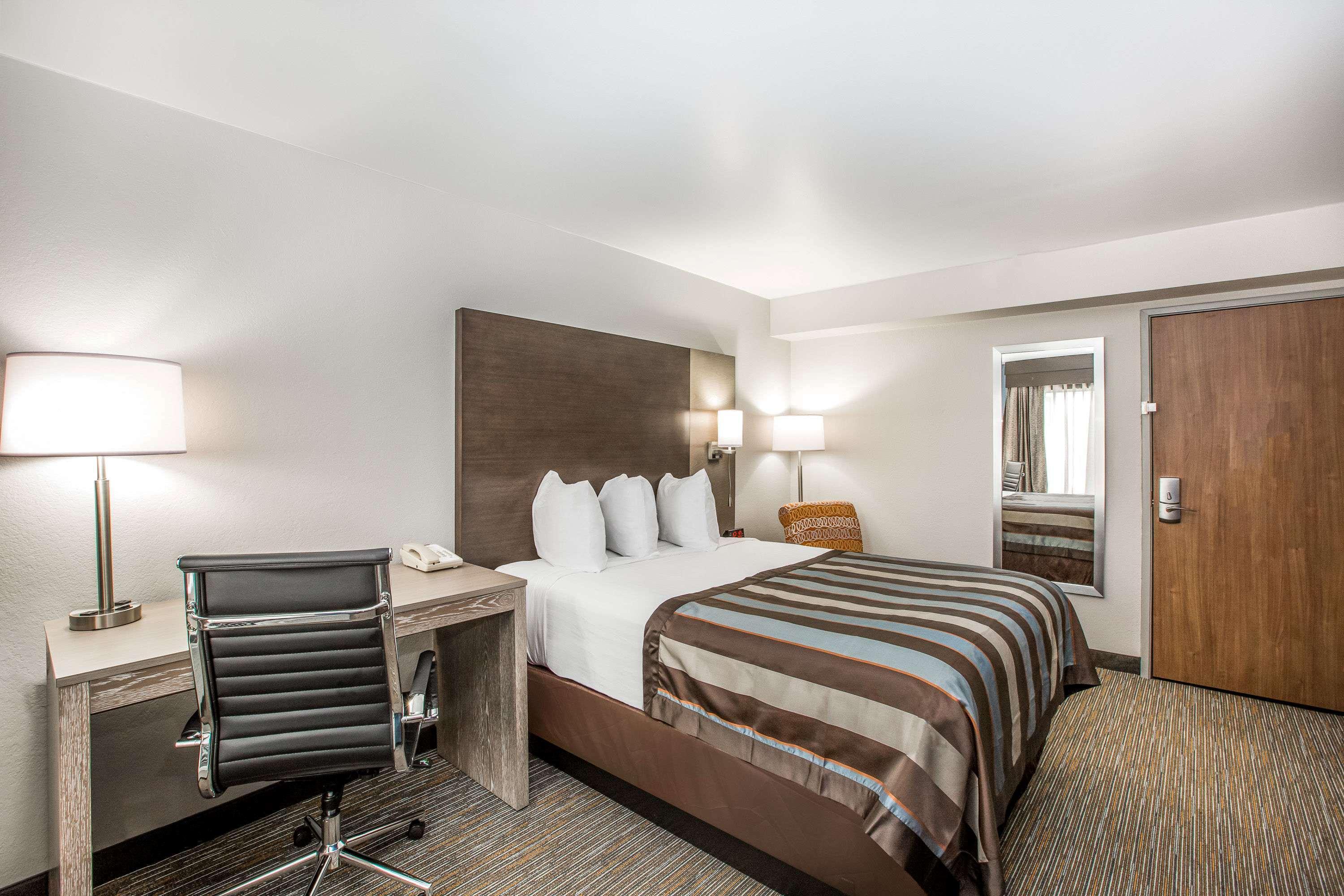 Wingate By Wyndham Louisville Airport Expo Center Εξωτερικό φωτογραφία