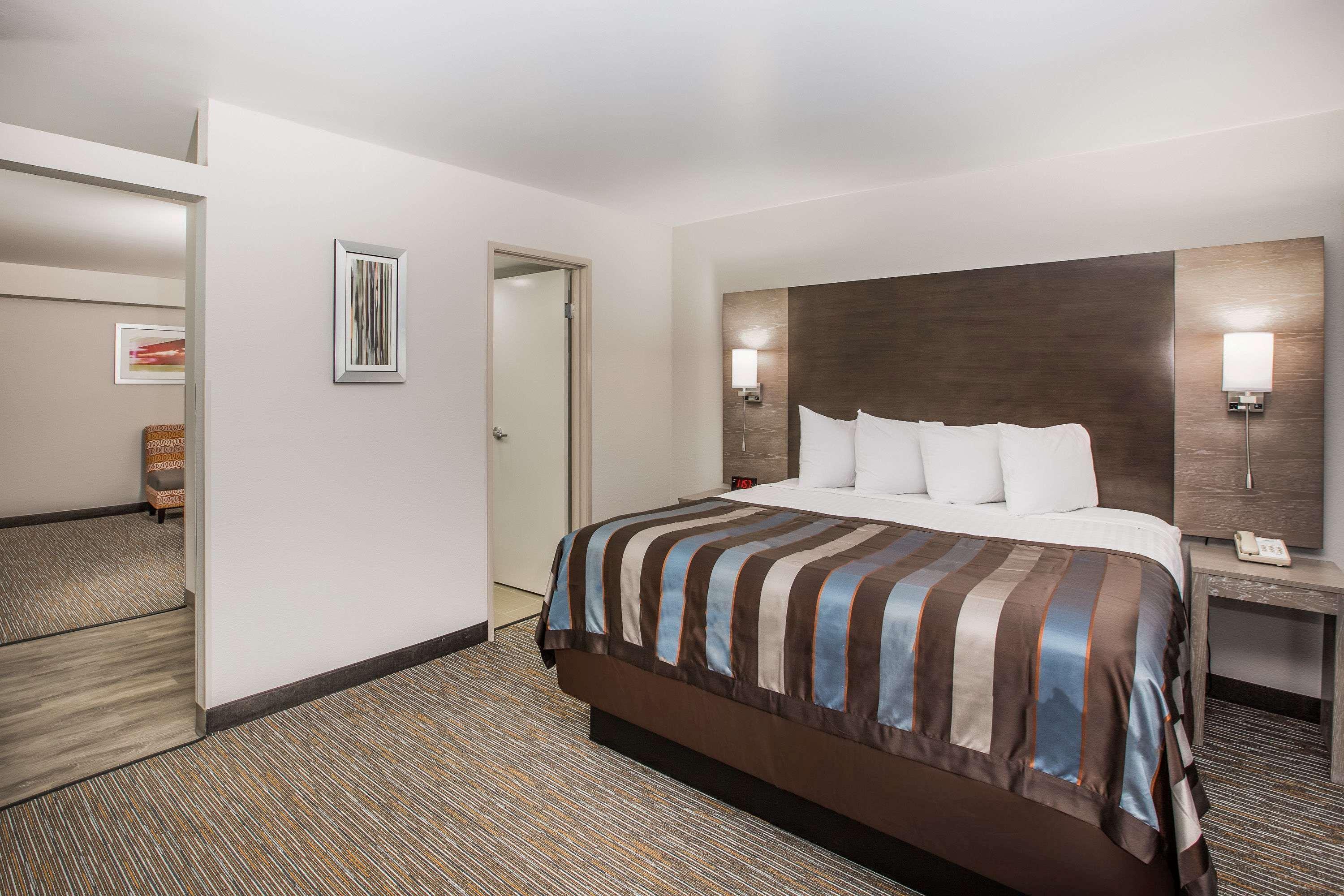 Wingate By Wyndham Louisville Airport Expo Center Εξωτερικό φωτογραφία