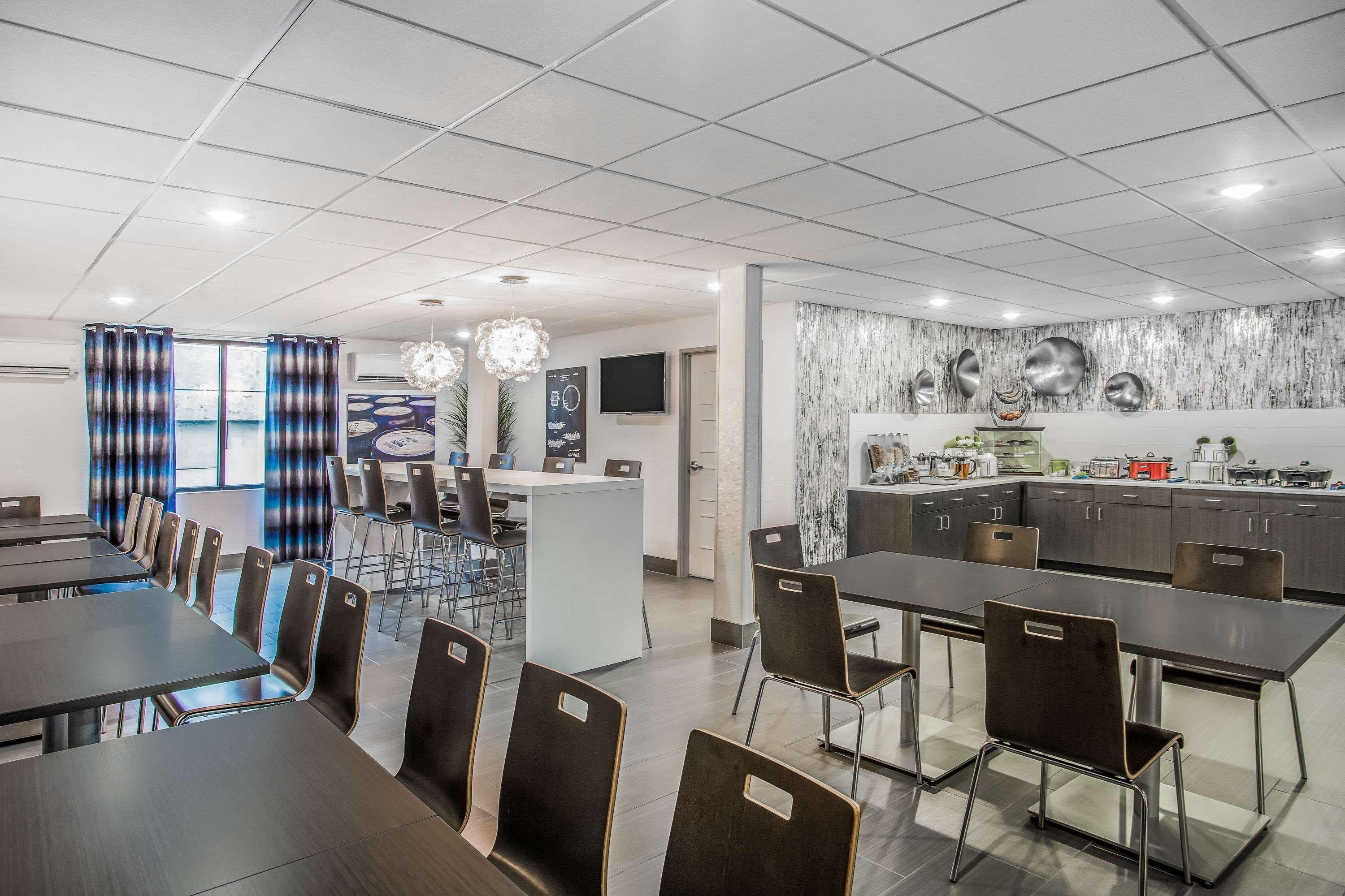 Wingate By Wyndham Louisville Airport Expo Center Εξωτερικό φωτογραφία