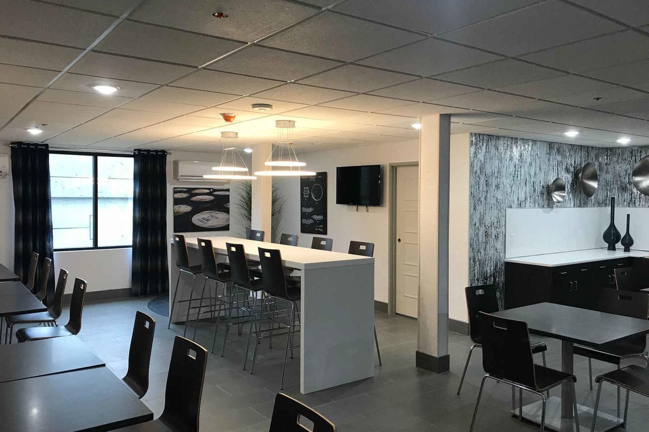 Wingate By Wyndham Louisville Airport Expo Center Εξωτερικό φωτογραφία