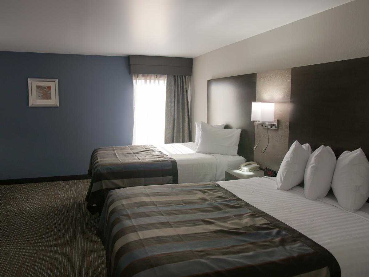 Wingate By Wyndham Louisville Airport Expo Center Εξωτερικό φωτογραφία