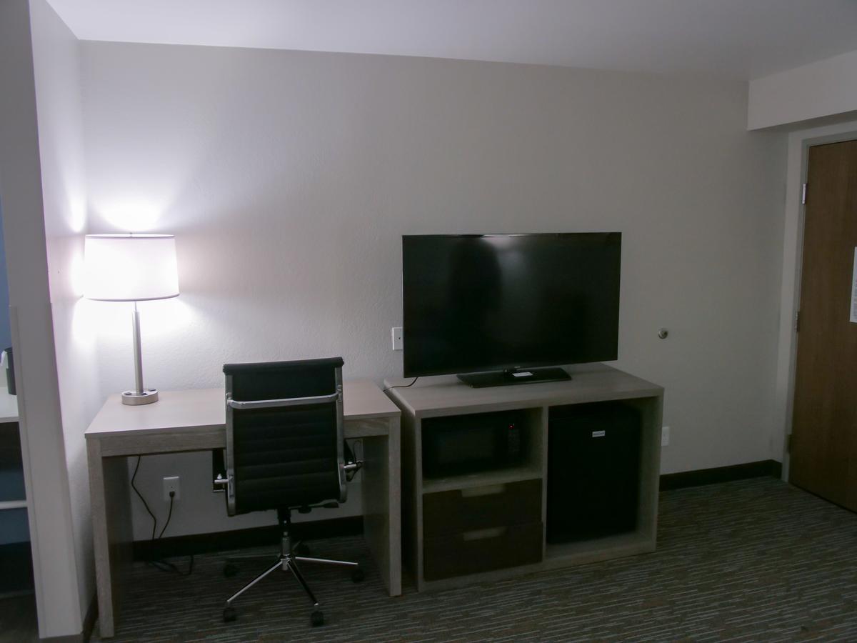 Wingate By Wyndham Louisville Airport Expo Center Εξωτερικό φωτογραφία