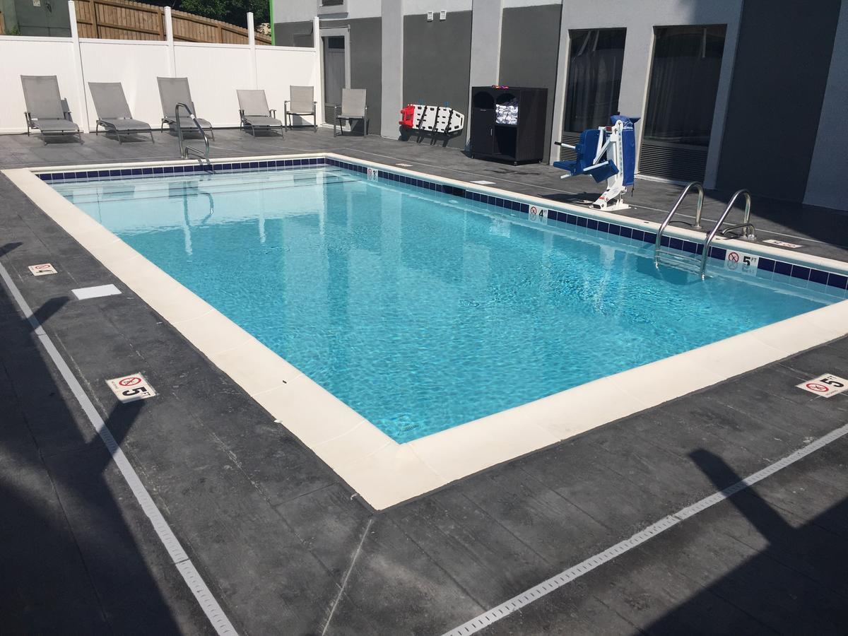 Wingate By Wyndham Louisville Airport Expo Center Εξωτερικό φωτογραφία