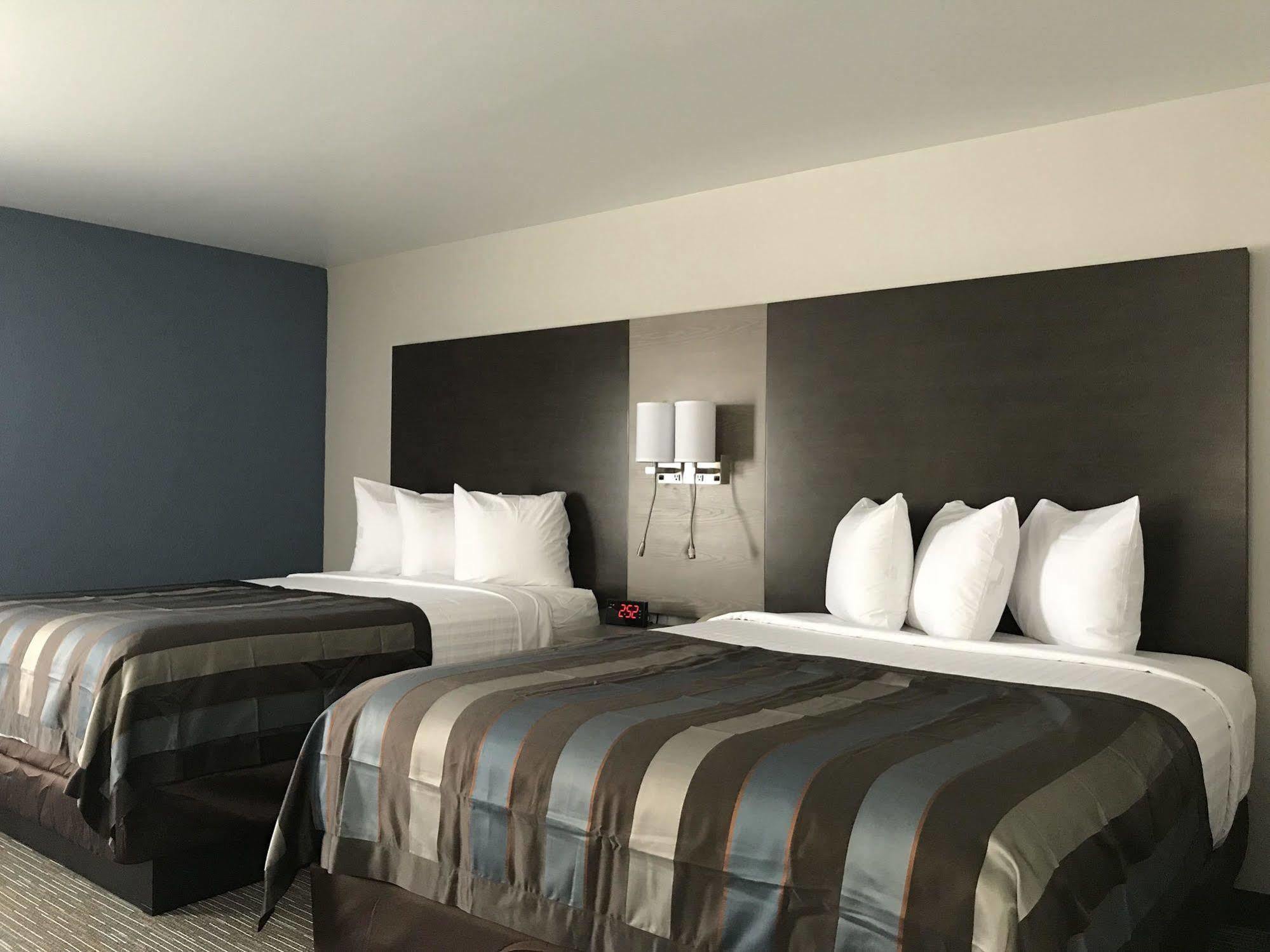 Wingate By Wyndham Louisville Airport Expo Center Εξωτερικό φωτογραφία